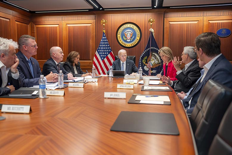 usa-situation room kamala biden.jpg