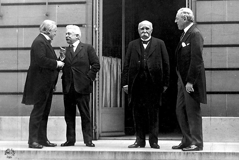 Versaillesfreden ledare.jpg