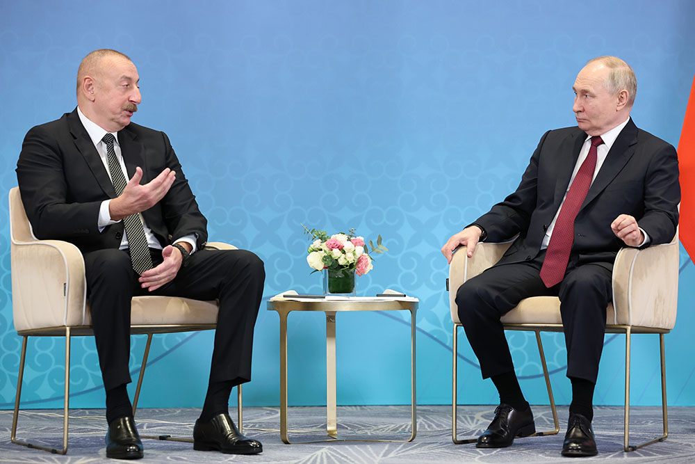 am az ryss aliyev putin.jpg