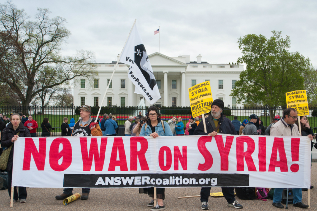 Blix: Send investigators to Syria, not cruise missiles