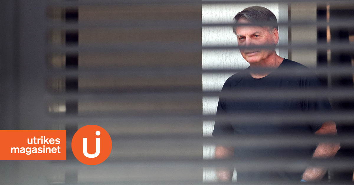 Demokratitest när expresidenter dras inför rätta